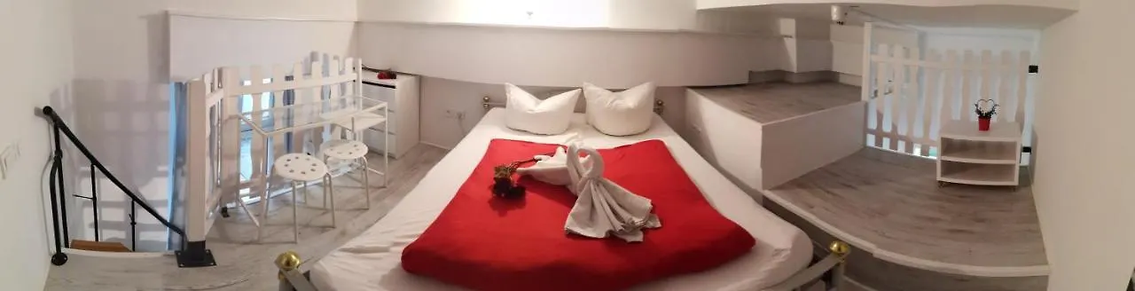 Gastehaus City Stop Berlin Guest House 3*,